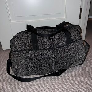 Lululemon gym bag